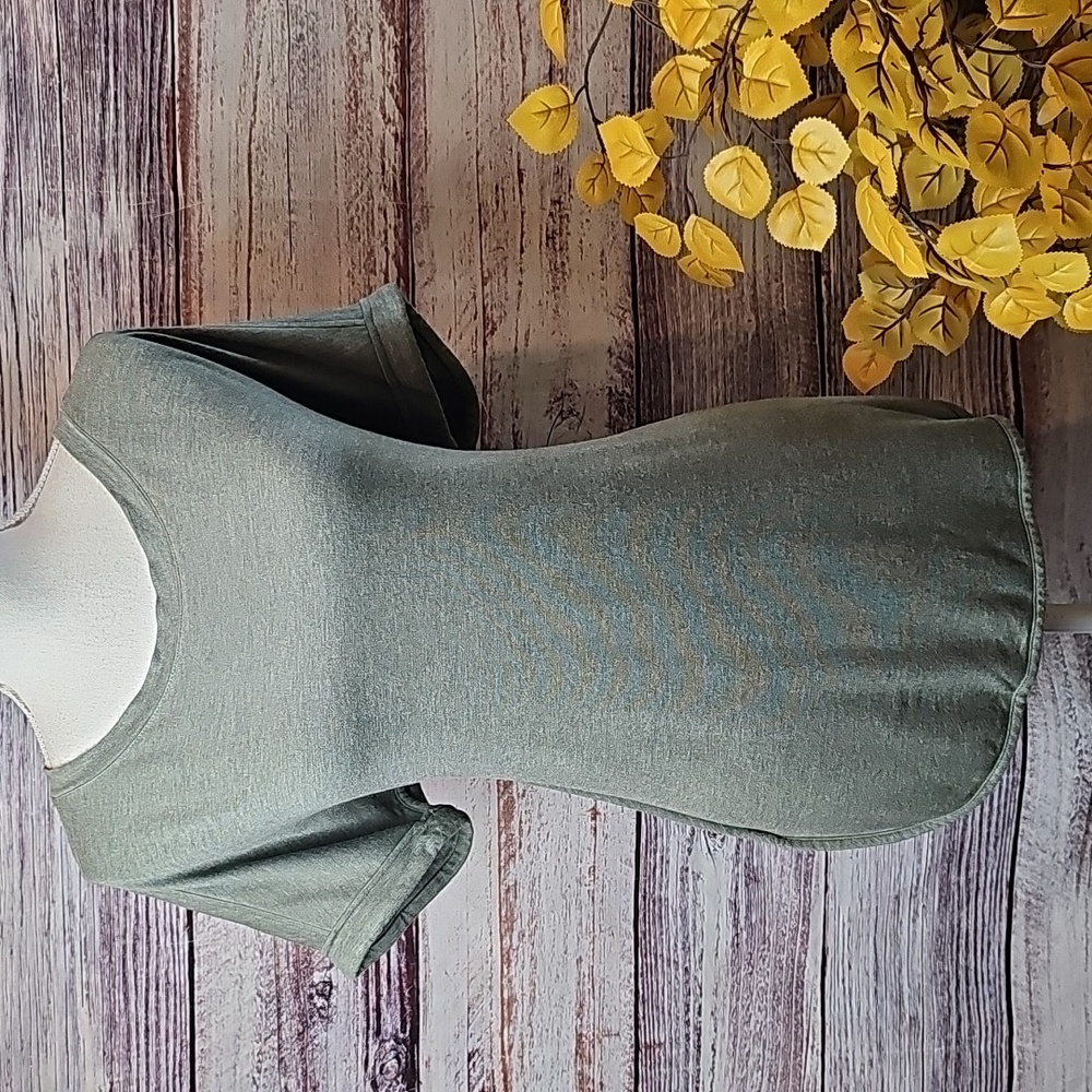 NEW MATTY M GRAY CUFFED SLEEVE PULLOVER TEE - Picture 2 of 10